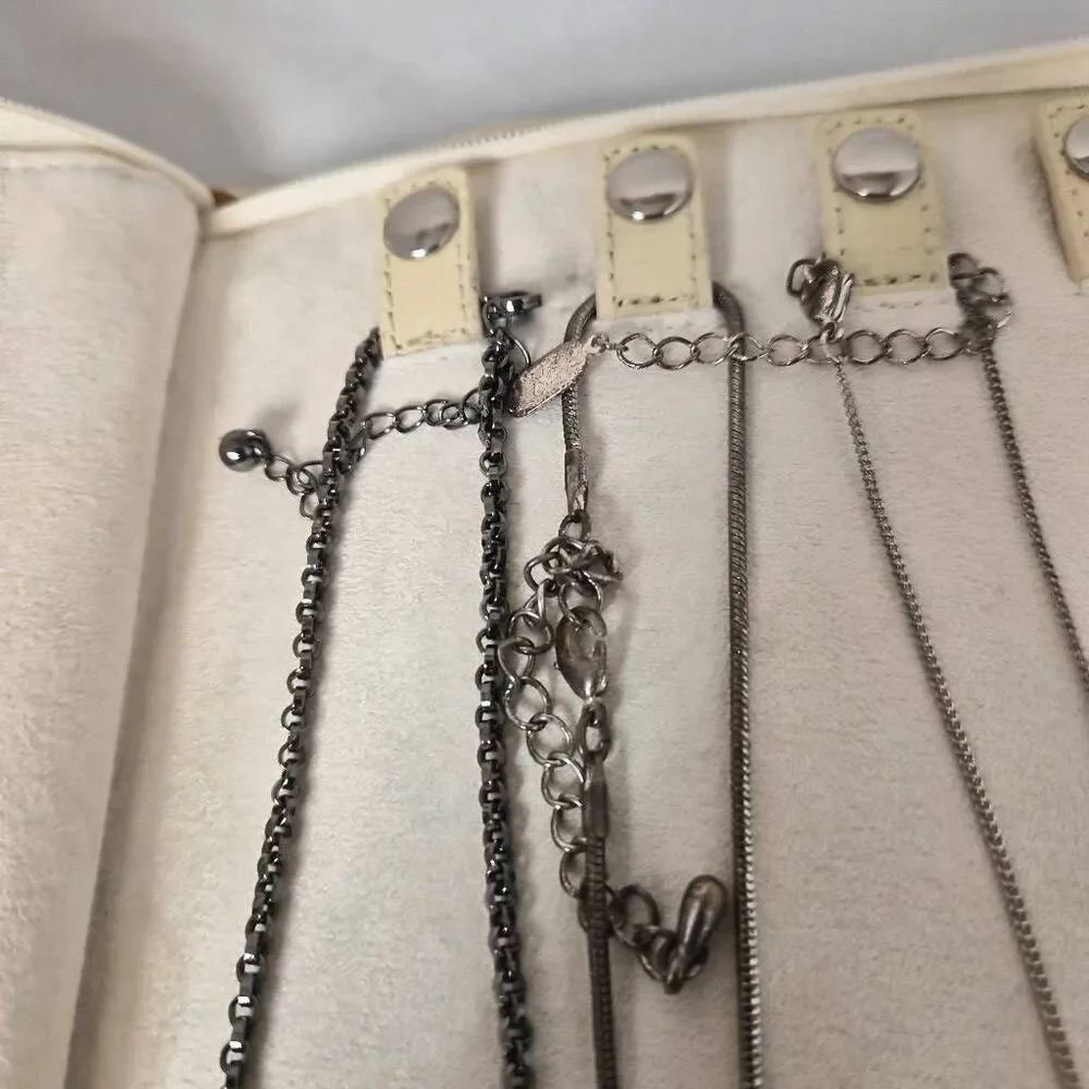 Leather jewelry organizer